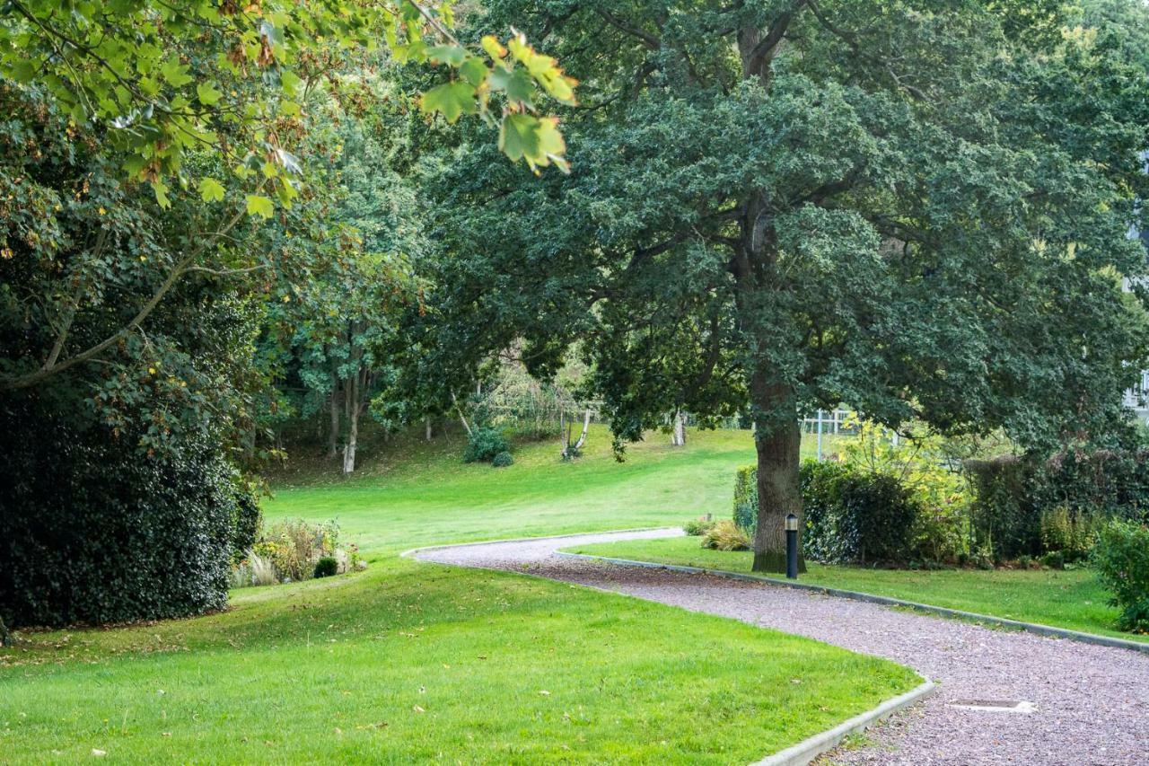 Les charmes Du Bosquet Parc d'Amour et Nature Parking Privé Sécurisé Étretat Extérieur photo